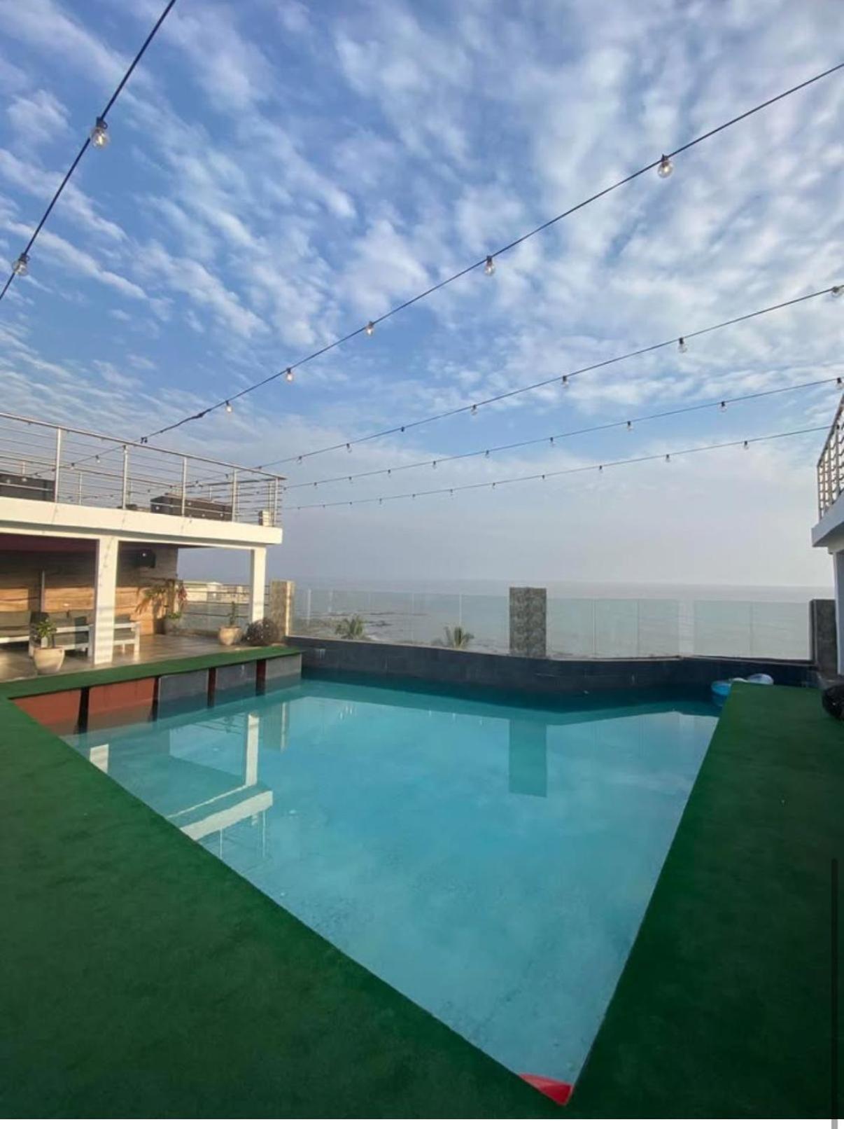 Mai Hotel Conakry Exterior photo